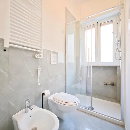 Amedeo Living Bari