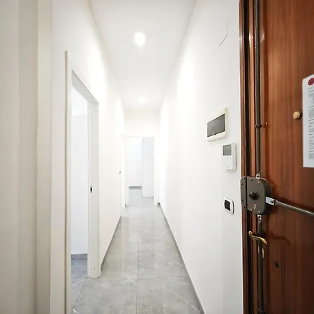 Amedeo Living Apartment Bari